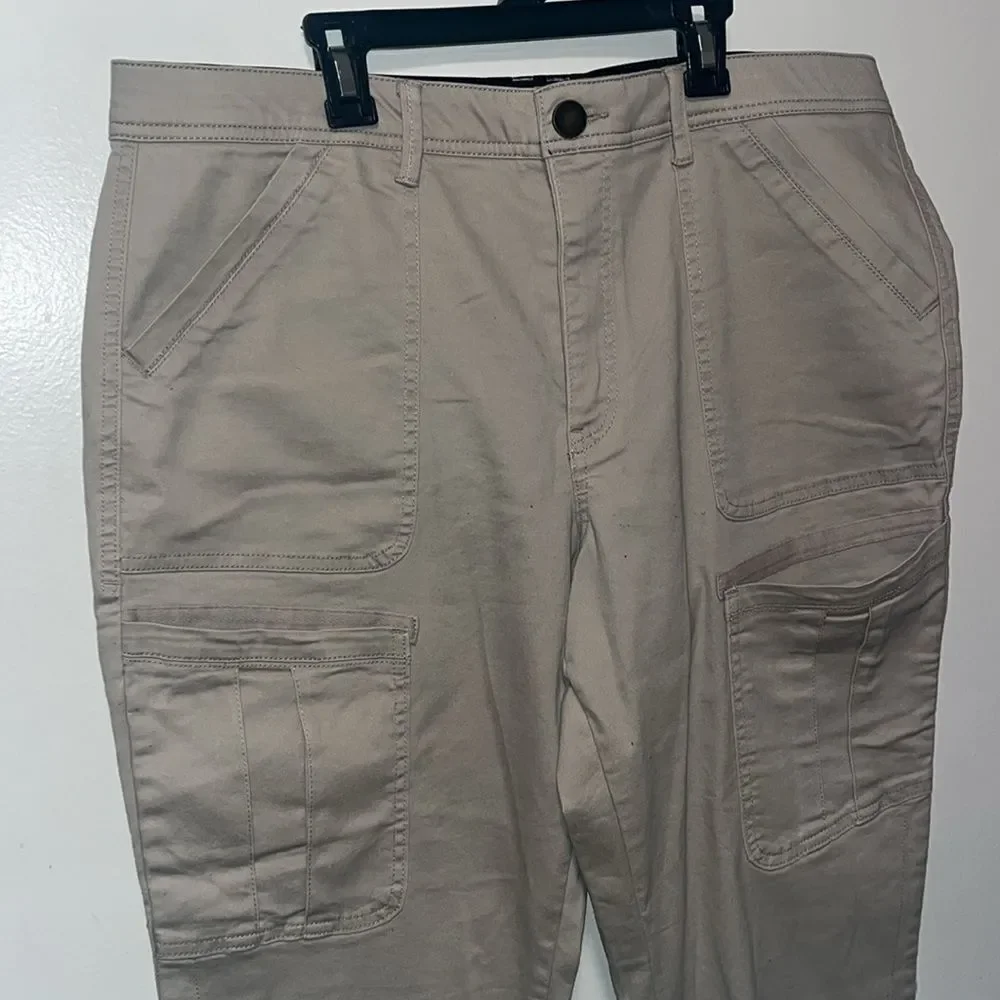 EXCELLENT CONDITION DEMOCRACY “Ab”TECHNOLOGY HI-RISE CARGO UTILITY PANTS SIZE 16 - Picture 3 of 7